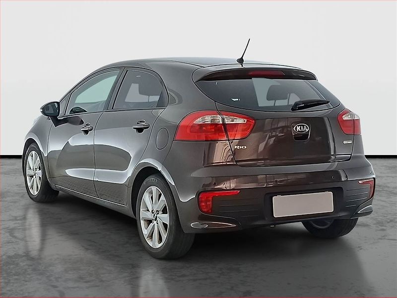 Kia Rio (2016) 1.25 CVVT, Tempomat - fotka 4 z 17
