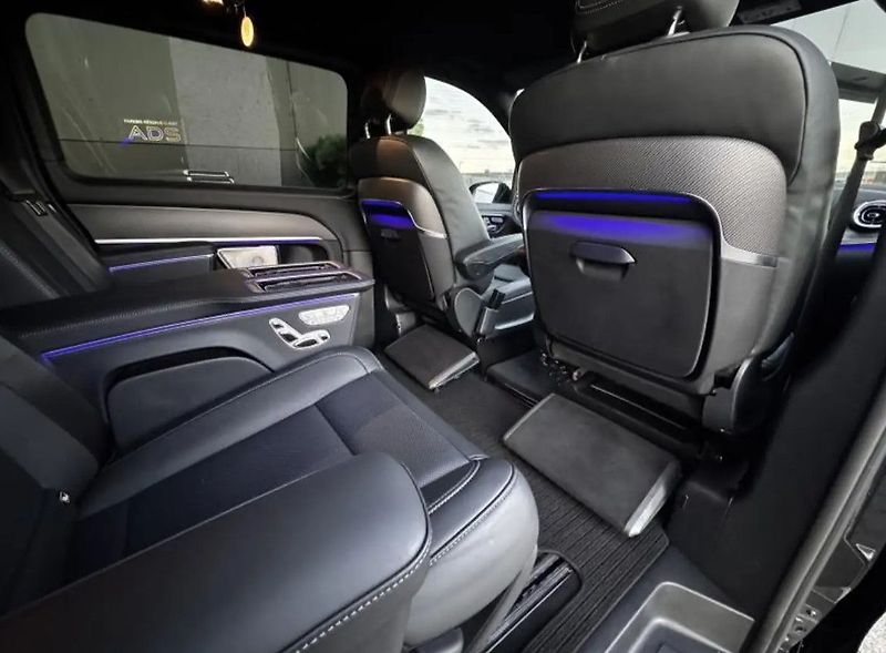Mercedes-Benz Třídy V 4M Exclusive XL AIRMATIC - fotka 19 z 23