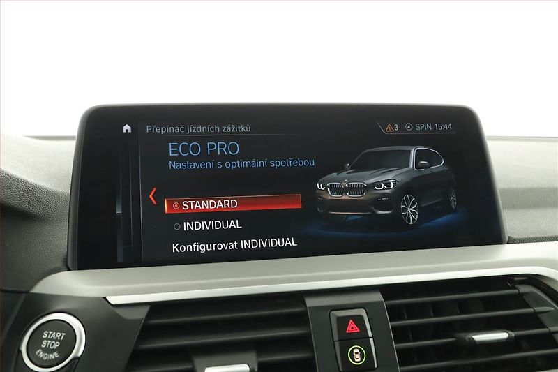 BMW X3 (2017) xDrive20d - fotka 17 z 21