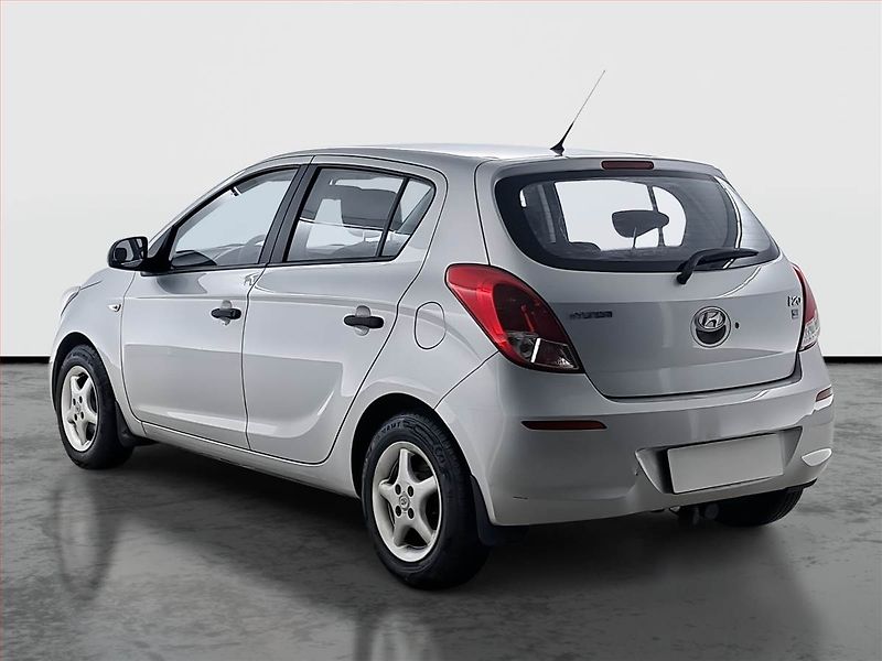 Hyundai i20 (2013) 1.2 - fotka 4 z 16