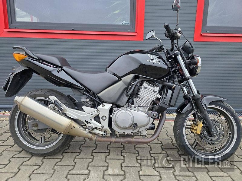 Honda CBF 500 (2007) ABS - fotka 2 z 11
