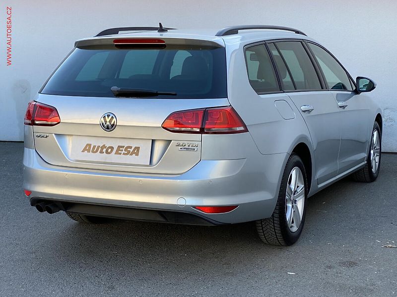 Volkswagen Golf (2015) 2.0 TDi, AAC, tempo - fotka 4 z 18