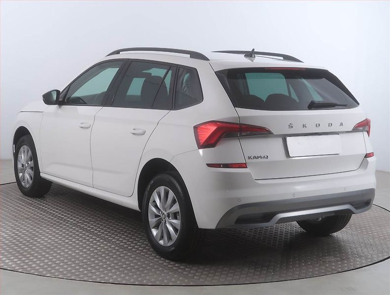 Škoda Kamiq (2023) Ambition 1.0 TSI, Tempomat - fotka 4 z 16