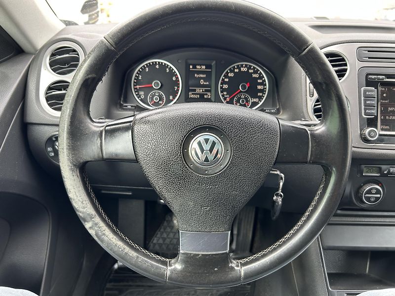 Volkswagen Tiguan (2009) 1.4 TSi 110 KW 4x4 - fotka 17 z 34