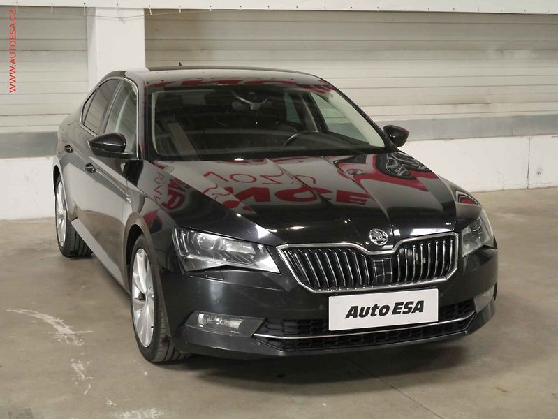 Škoda Superb (2017) 2.0 Tsi 4x4, ČR, AT, navi - fotografie inzerátu