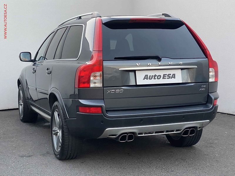Volvo XC90 (2009) 2.4 D5 4X4 7míst, 2.maj,ČR - fotka 6 z 18