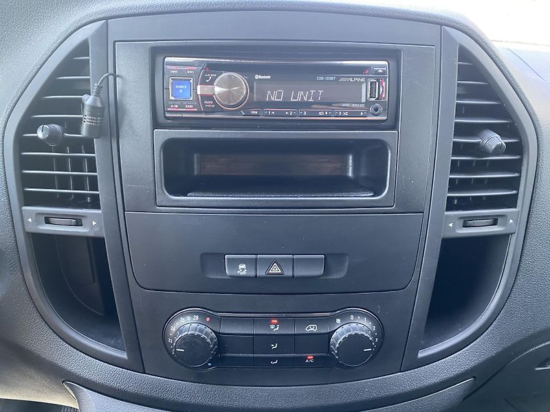 Mercedes-Benz Vito 114 CDI -6 MÍST-KLIMA-LONG-DPH - fotka 19 z 35