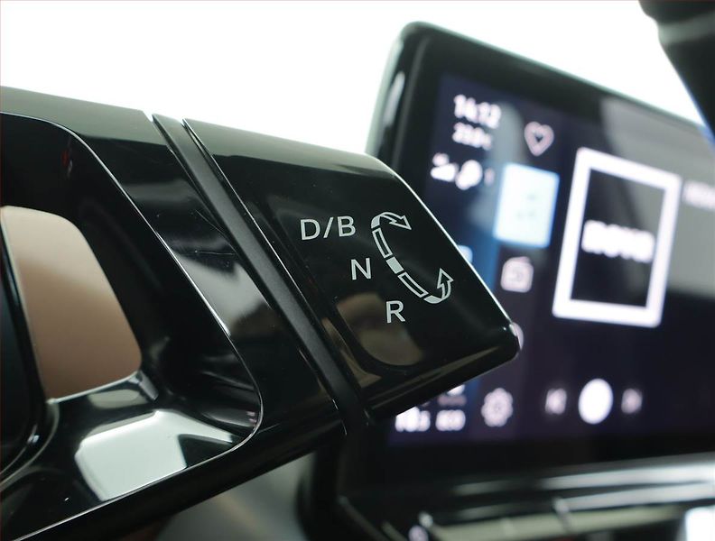 Volkswagen ID.5 (2022) Pro Perf. (82 kWh), SoH 98% - fotka 13 z 18