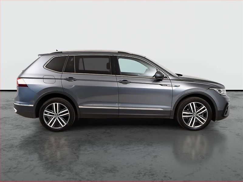 Volkswagen Tiguan Allspace (2022) Elegance 2.0 TDI - fotka 6 z 20