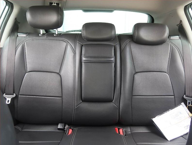 Kia Sportage (2015) 2.0 CRDi, 4X4, Automat - fotka 10 z 18