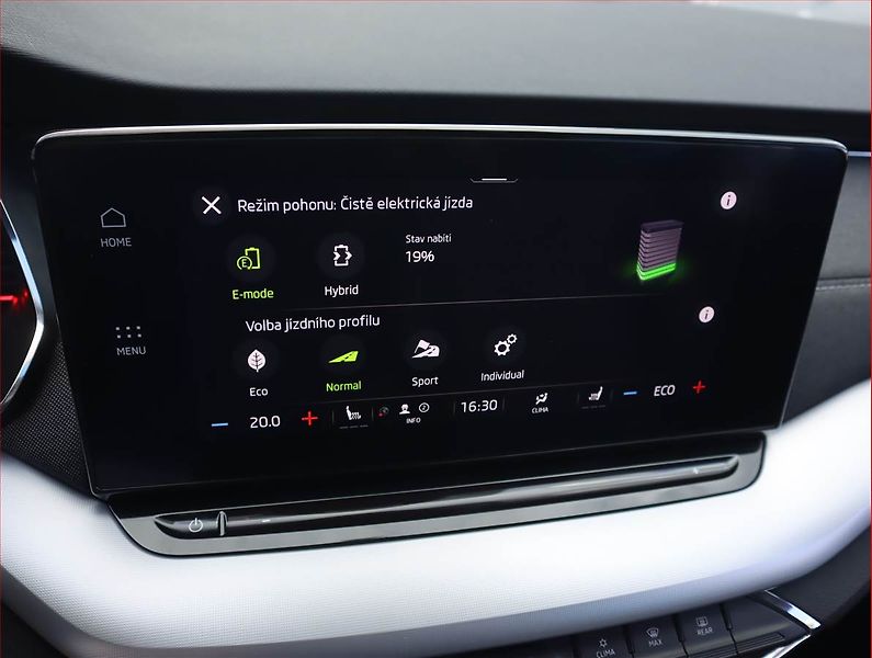 Škoda Octavia (2022) 1.4 TSI iV - fotka 21 z 23