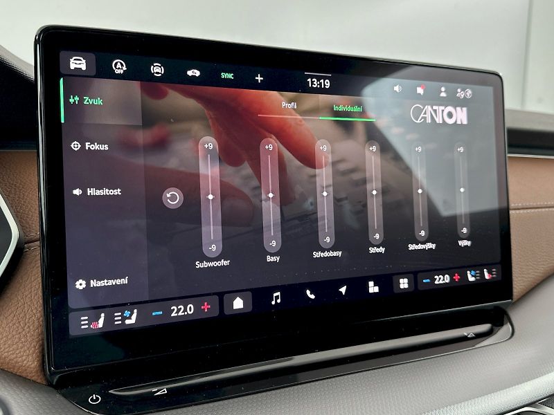 Škoda Octavia (2025) Combi 1.5TSI 110kW Exclusive S - fotka 17 z 35