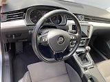 Volkswagen Passat (2018) 1.4TSi, Comfortline, navi - náhled 13