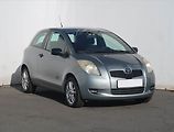 Toyota Yaris (2008) 1.0 VVT-i, nová STK, Klima - náhled 1