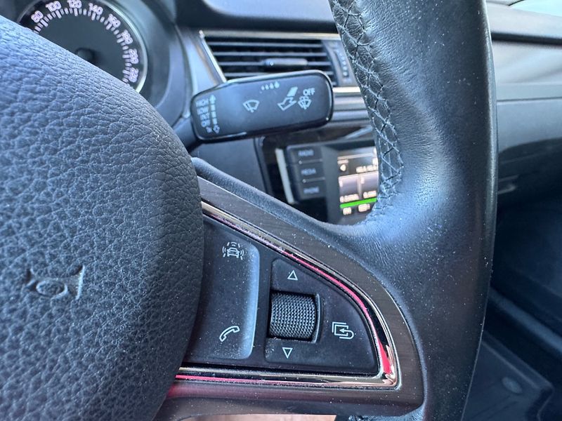Škoda Rapid (2015) 1.2 TSi - fotka 22 z 32