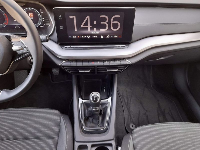 Škoda Octavia Ambition Plus 1.5 TSI 110kW 6M - fotka 14 z 20