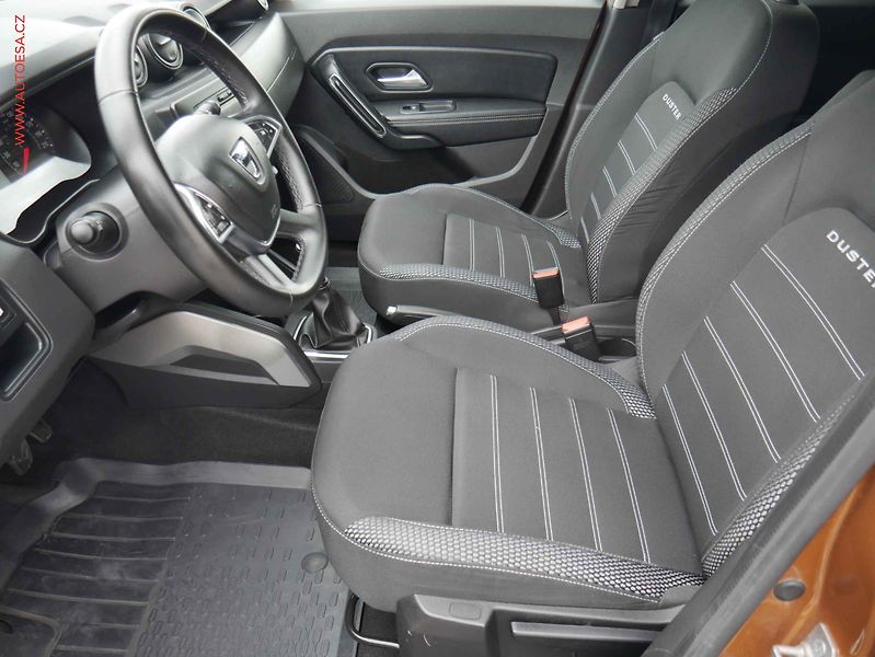 Dacia Duster (2018) 1.6i, ČR, AC, park.kamera - fotka 9 z 21