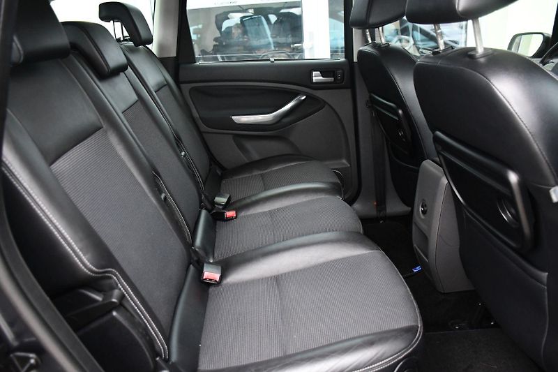 Ford C-MAX 2.0TDCi TITANIUM TAŽNÉ - fotka 22 z 28