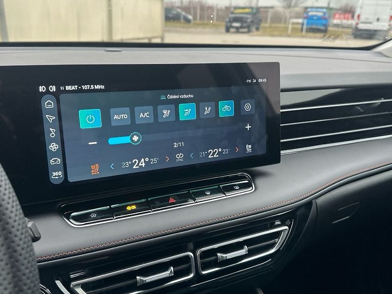 MG HS (2026) PHEV 1.5 TGI Exclusive - fotka 15 z 23