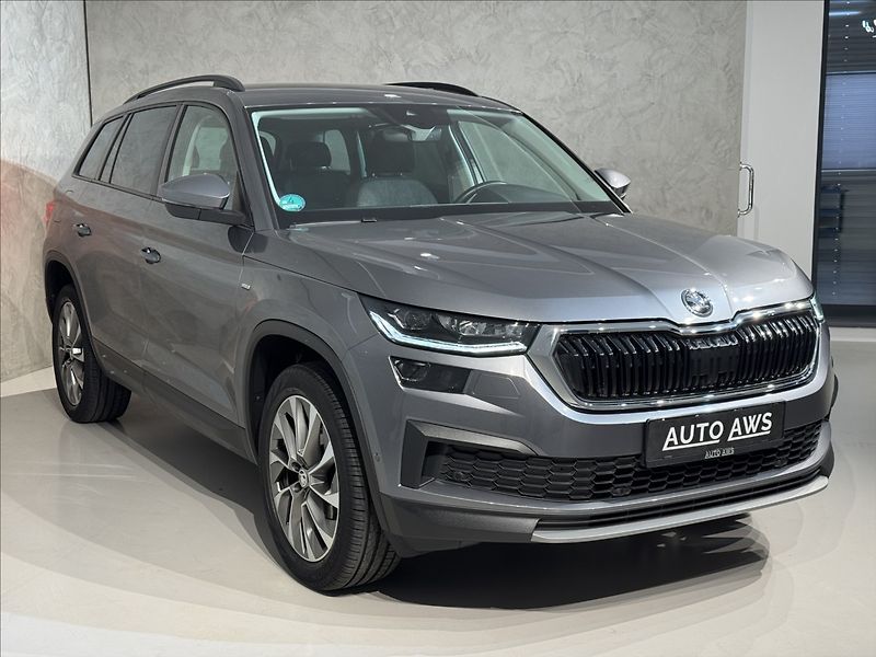 Škoda Kodiaq 1,5 TSi  DSG Clever LED Matrix - fotka 3 z 45