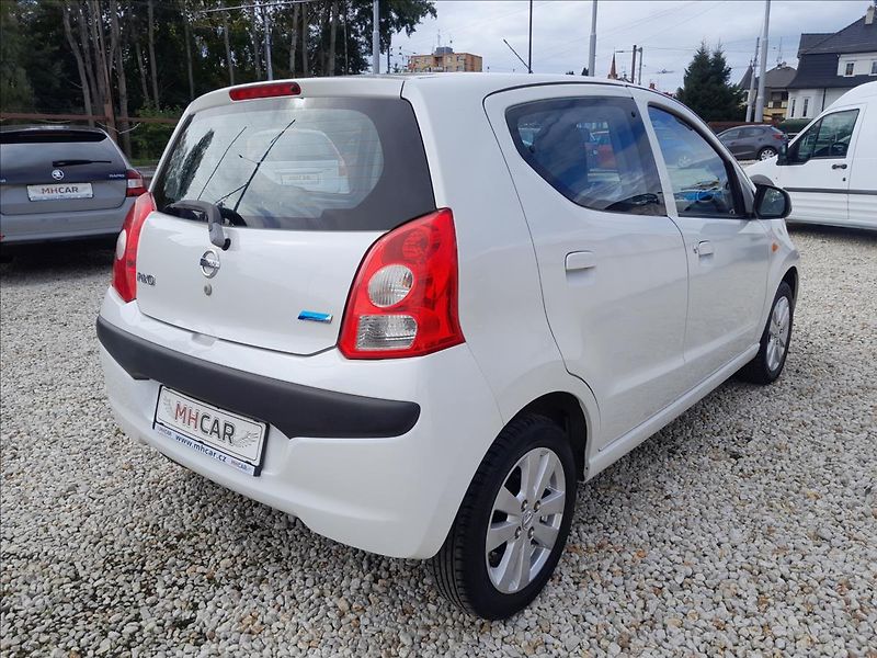 Nissan Pixo 1,0i 50kW - fotka 7 z 41