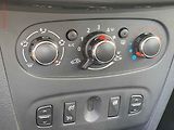 Dacia Sandero (2016) 0.9 TCe, Stepway, park. čidla - náhled 15