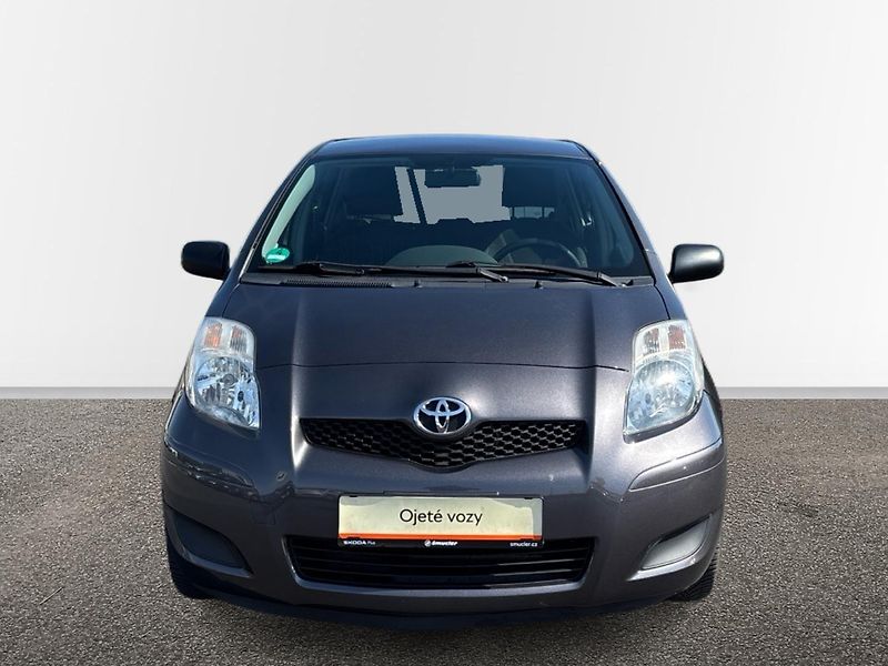 Toyota Yaris Hatchback - fotka 4 z 27