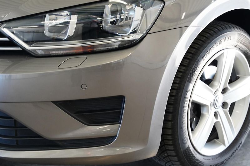 Volkswagen Golf Sportsvan - fotka 9 z 24