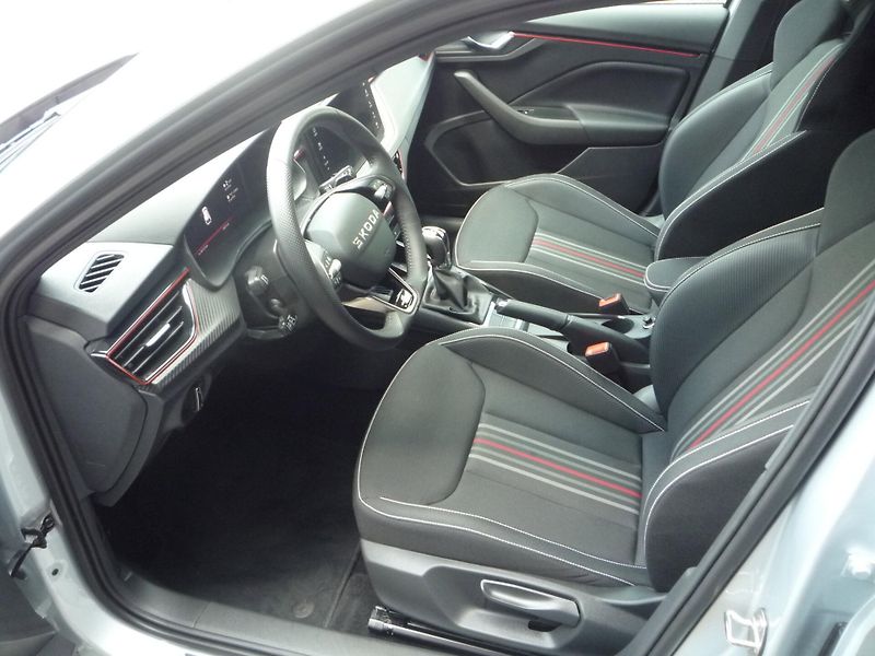 Škoda Scala (2025) 1,5TSi 110kW DSG MONTE CARLO - fotka 7 z 26