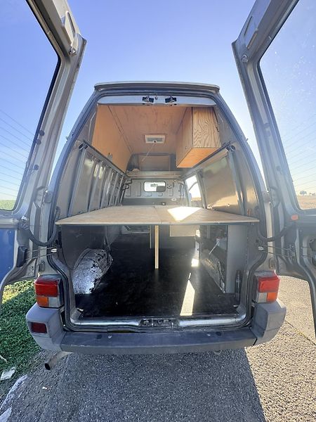 Volkswagen Transporter (1995) T4 Long - vysoká střecha  - fotka 7 z 8