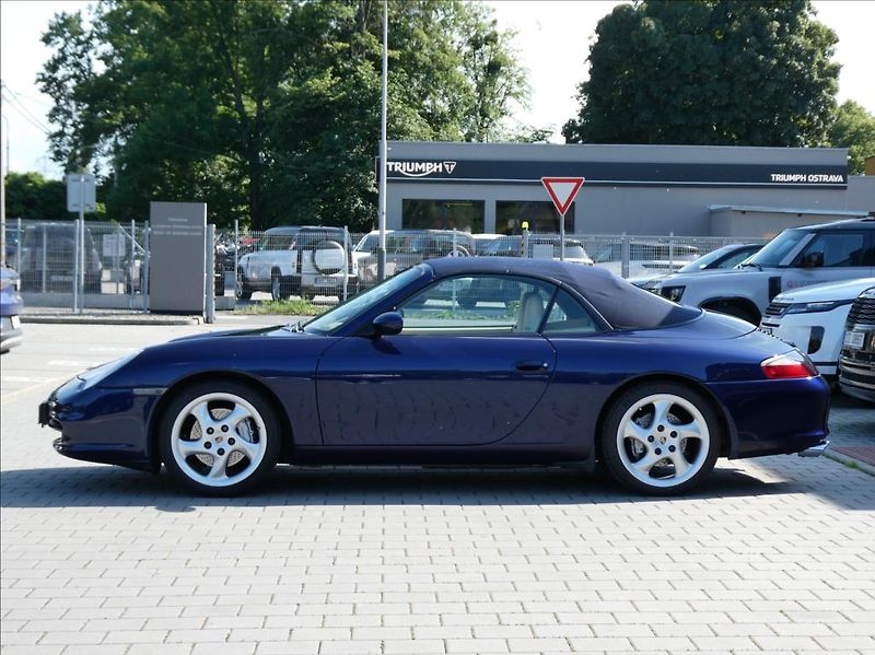 Porsche 911 3,6 Carrera 4 Cabrio,4x4,Autom - fotka 2 z 29