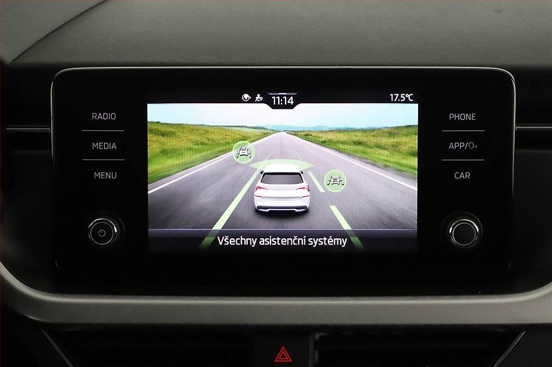 Škoda Kamiq (2022) 1.0 TSI, Serv.kniha, Tempomat - fotka 14 z 17