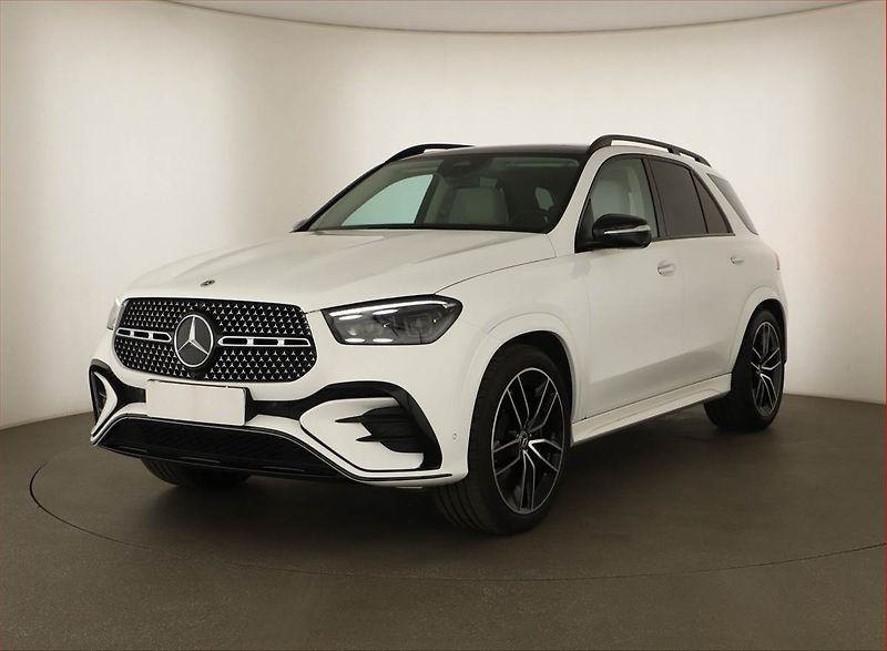 Mercedes-Benz GLE (2025) 450, AMG, Navigace - fotka 2 z 21