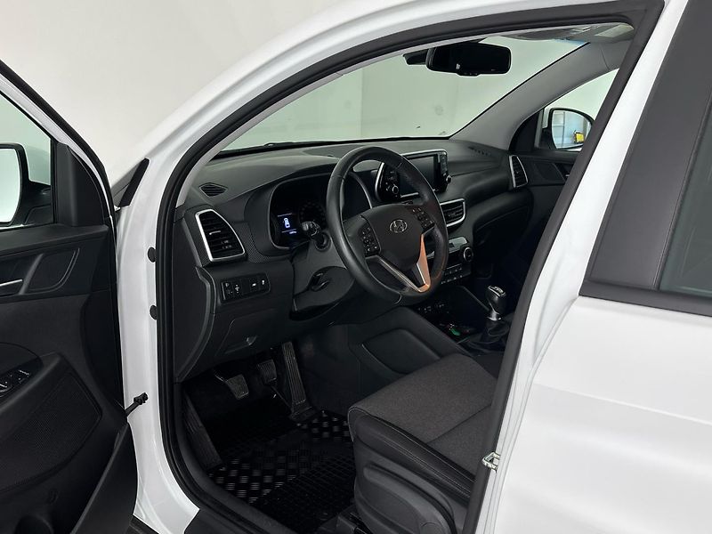 Hyundai Tucson Adventure - fotka 6 z 27