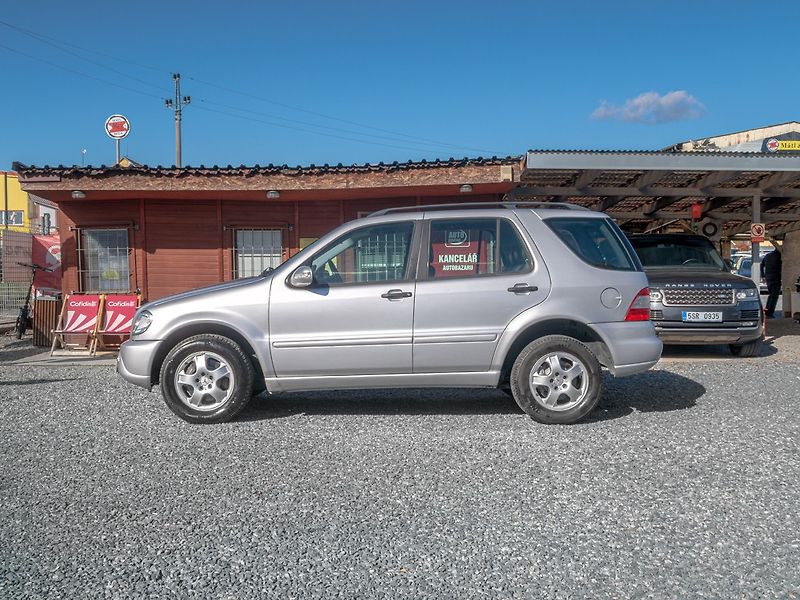Mercedes-Benz Třídy M (2003) 270CDI 120KW – BEZ KOROZE - fotka 8 z 40