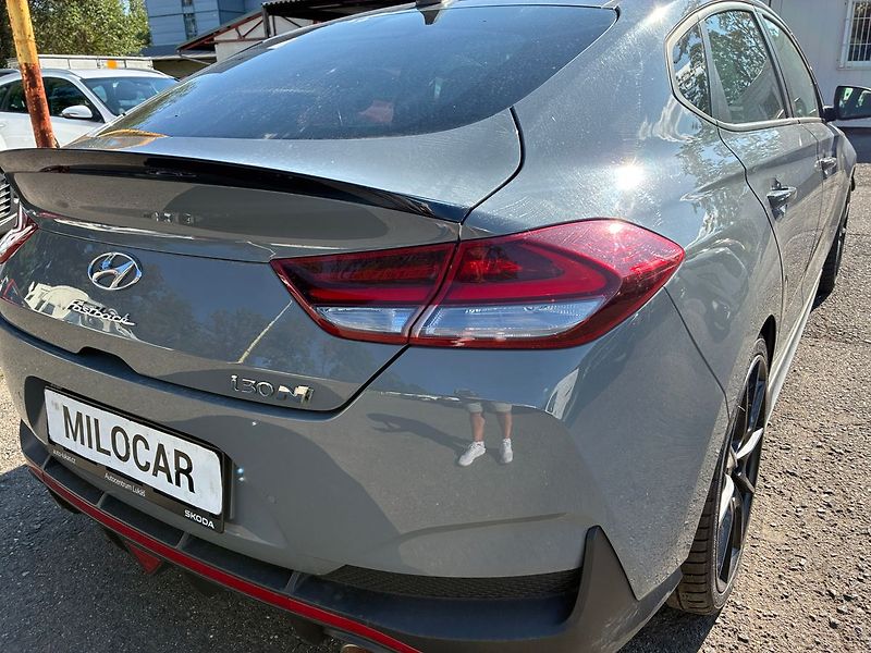 Hyundai i30 N Performance 2.0 T-GDI 202 kW - fotka 7 z 20