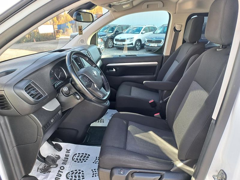 Toyota ProAce Verso (2023) 2.0D-4D 106kW L2 8-míst ČR DPH - fotka 10 z 21