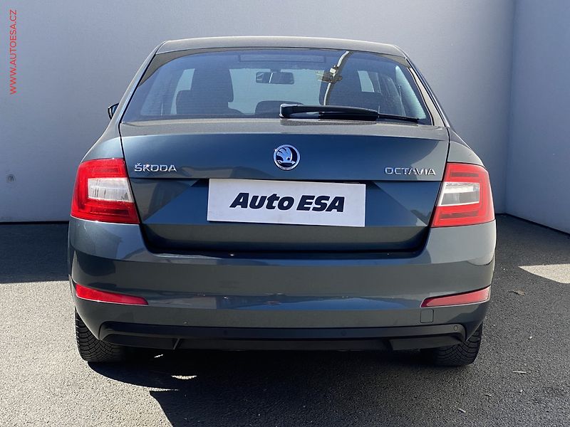 Škoda Octavia (2016) 1.6 TDi, ČR, Style, výhřev - fotka 5 z 15