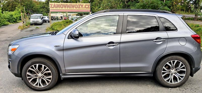 Mitsubishi ASX 1.6 86 kw - fotka 3 z 41