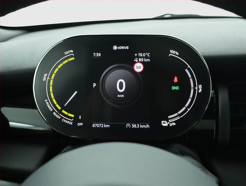 Mini Ostatní (2020) Cooper SE 32 kWh, SoH 96% - fotka 11 z 19