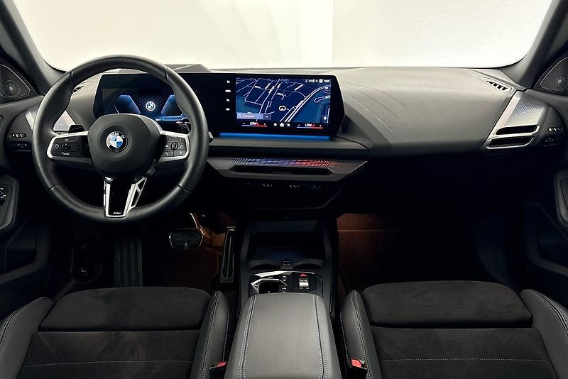 BMW Řada 2 220 Gran Coupe - fotka 13 z 23