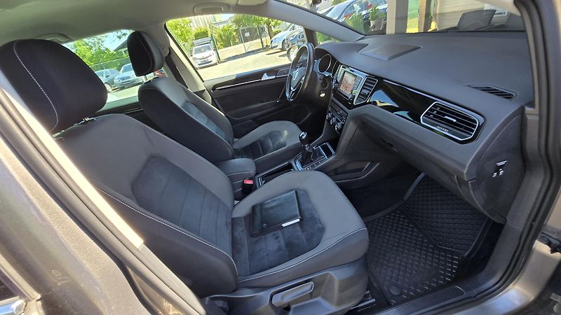 Volkswagen Golf Sportsvan 1.4TSi HIGHLINE TECH  1MAJITEL - fotka 22 z 42