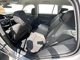 Škoda Octavia 2,0 TDI Combi Ambition Plus - náhled 17