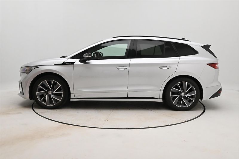 Škoda Enyaq iV BEV 60 132kW SportPlus Záru - fotka 8 z 28