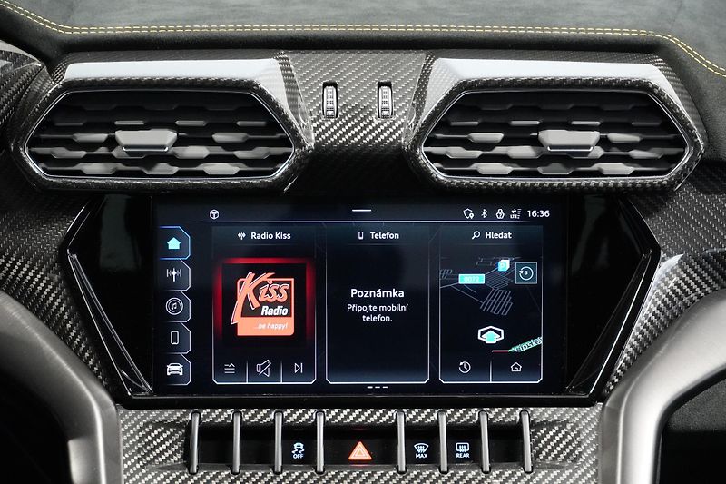 Lamborghini Urus Performante, Akrapovič - fotka 32 z 41