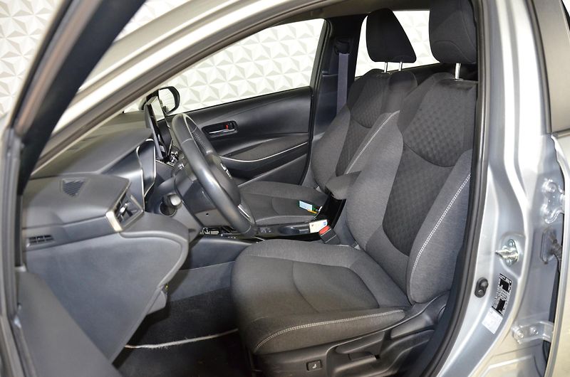 Toyota Corolla (2023) - fotka 10 z 22