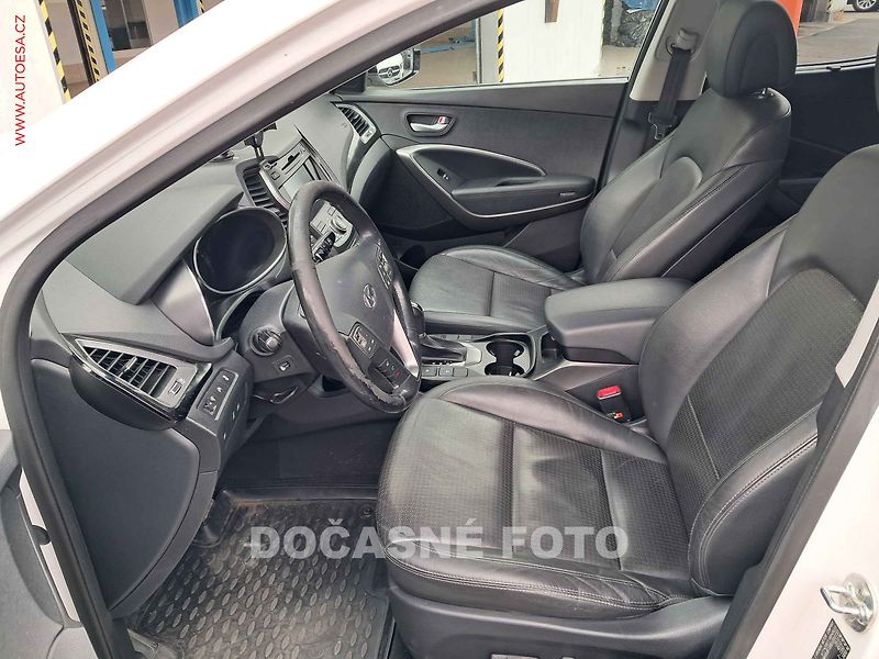 Hyundai Santa Fe (2014) 2.2 CRDi 4x4, ČR, AT, navi - fotka 3 z 3
