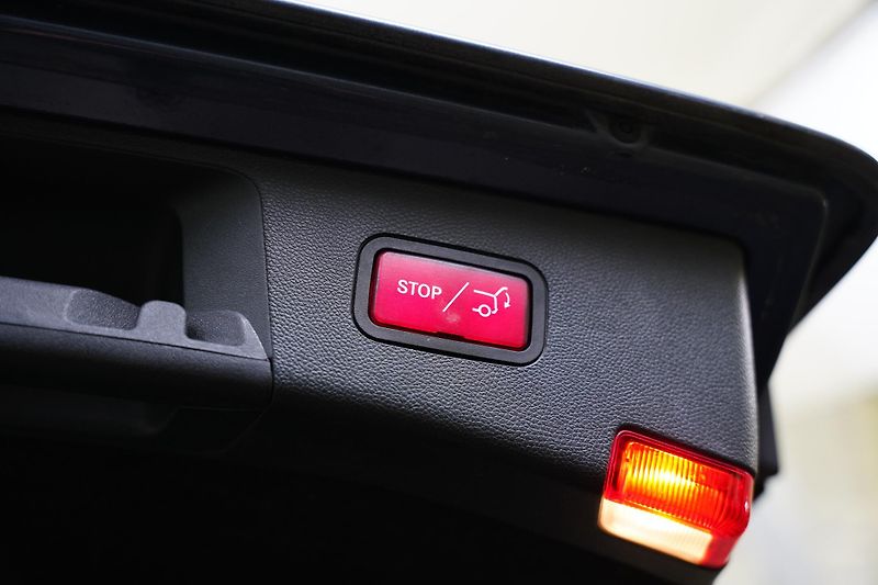 Mercedes-Benz Třídy E - fotka 30 z 30