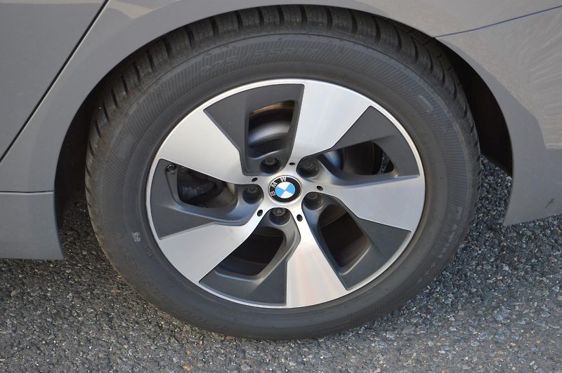BMW Řada 5 520d tažné 4x klima 360kam - fotka 6 z 7