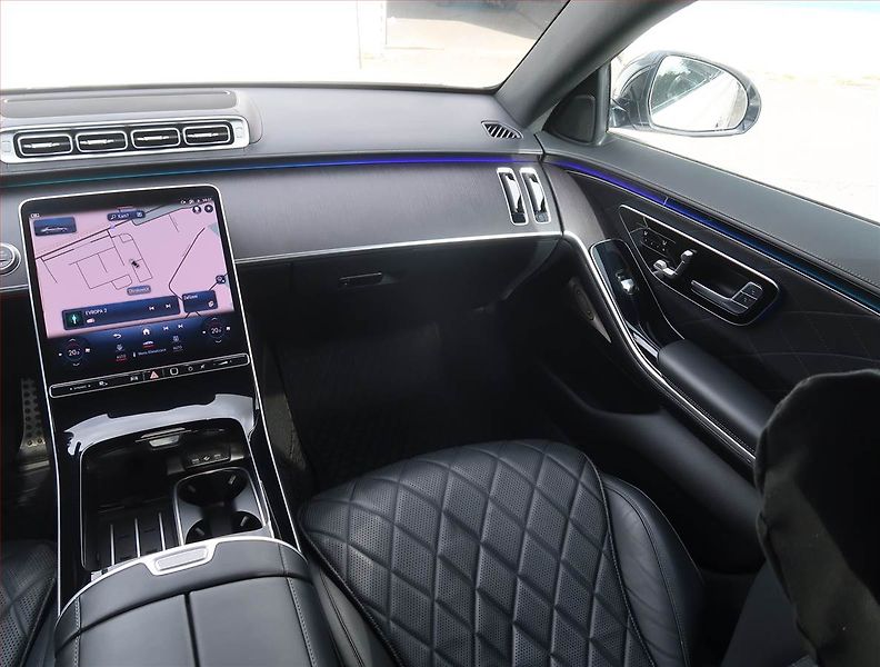 Mercedes-Benz Třídy S (2021) S 400 d 4MATIC - fotka 8 z 24